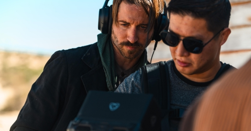 Travis DesLaurier age: The real answer about how old he is 4 What is Travis DesLaurier known for?