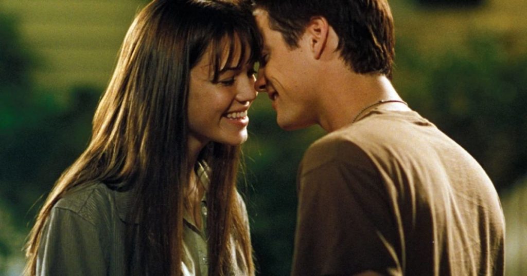 Top 10 best teenage romance movies on ShortFlix