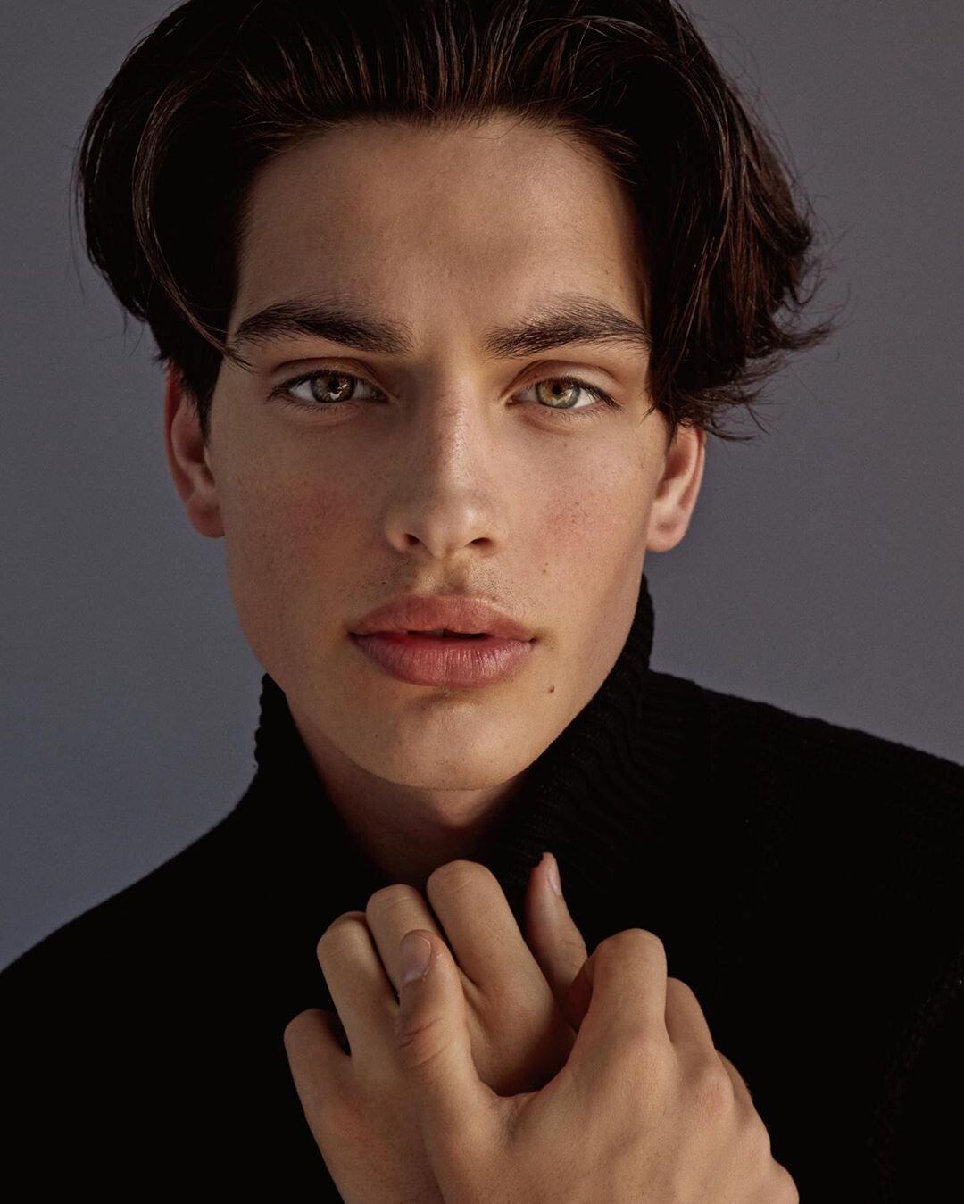 Cameron Porras Partner: Is He Dating Anyone in 2026? 3 How Cameron Porras Handles His Private Life